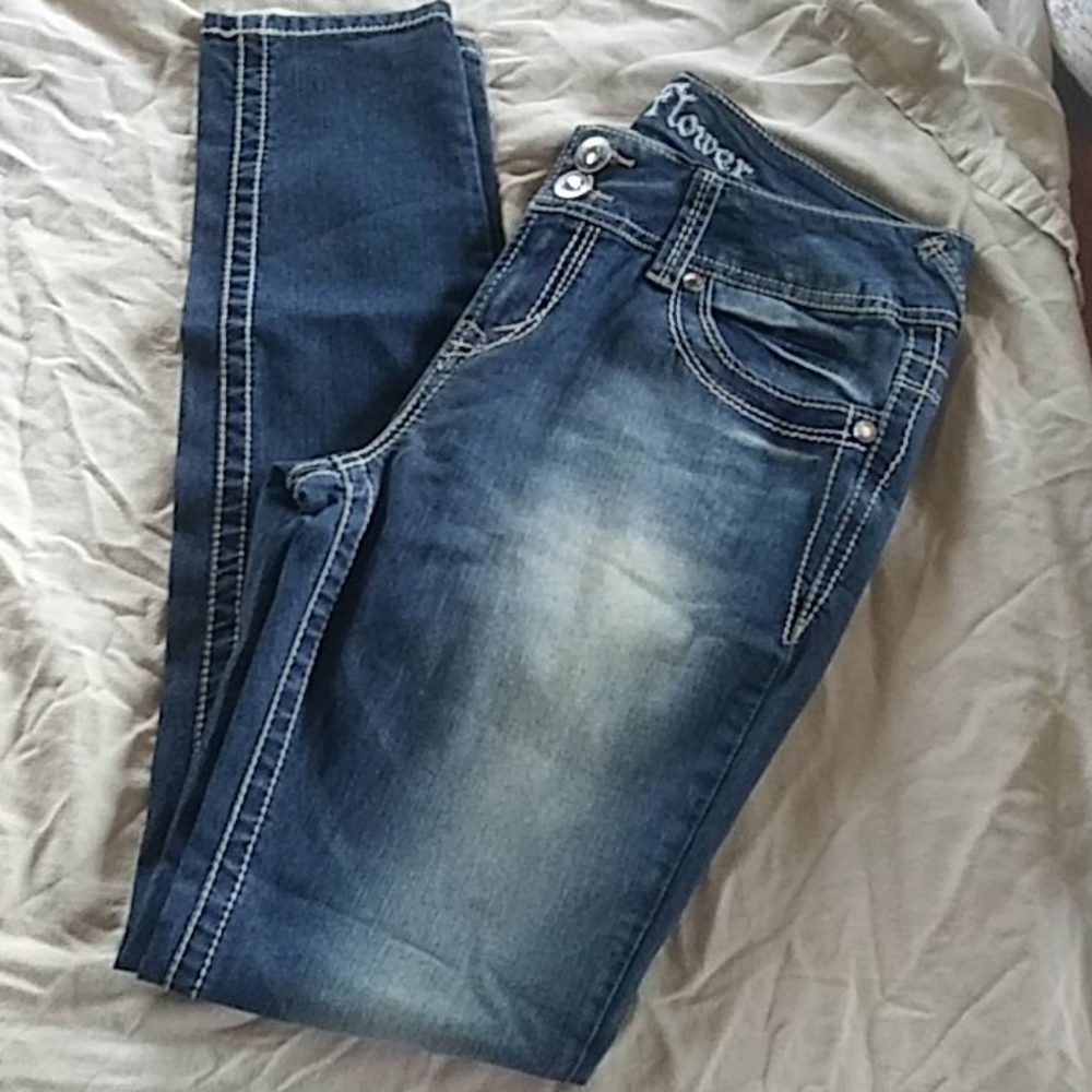 Women's Wallflower jeans
